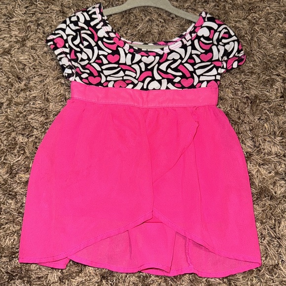 Girls Outfit - Picture 2 of 5